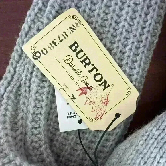 Women's Gray Burton Cardigan Size S Small New with Tags Long Sleeve Warm - Picture 10 of 10